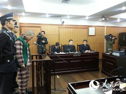 安医大血案二审将<em>择日</em>宣判 胡某让其<em>妹</em>为被害