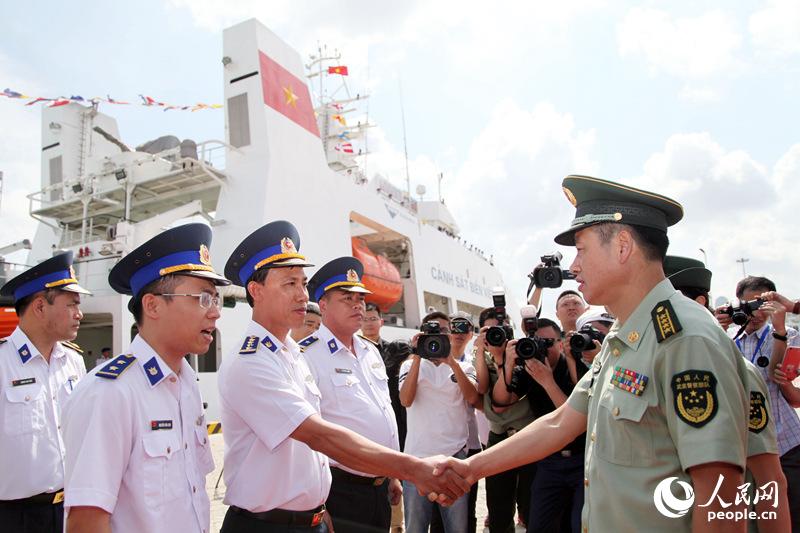 越南海警舰船首次访问中国