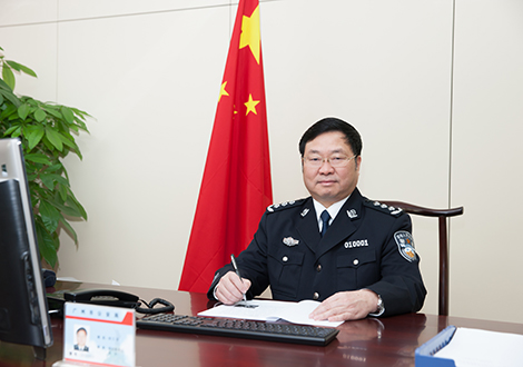 广东省广州市副市长、公安局长杨江华